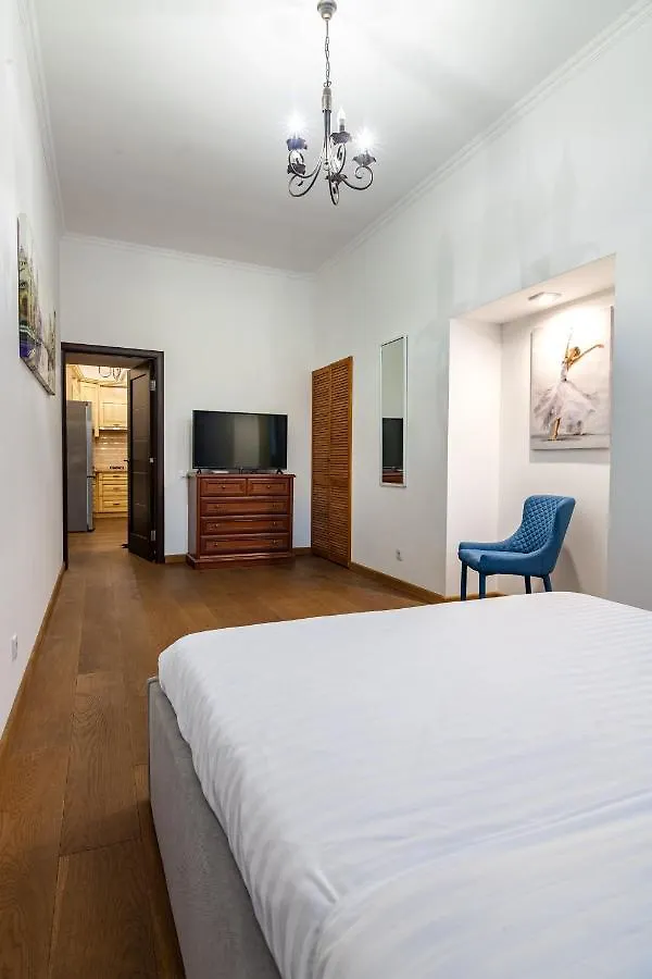 Apartment Romari Площа Міцкевича Lviv