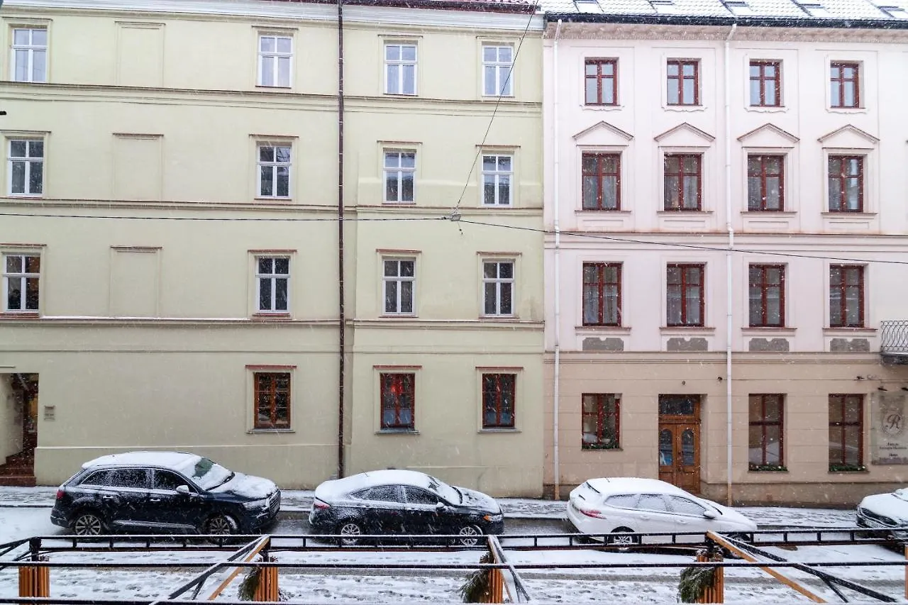 Romari Площа Міцкевича Lviv