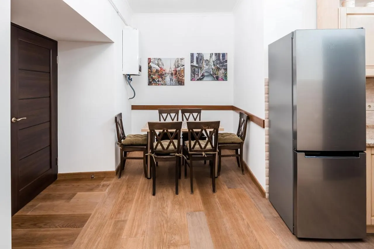 Apartment Romari Площа Міцкевича Lviv
